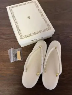 Item thumbnail for item b9040e74-a096-4eb2-a7cf-8afc4dffbbd1