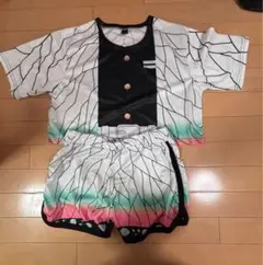 胡蝶しのぶパジャマ上下セット