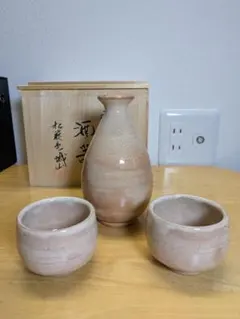 萩焼　永地博正　徳利　共箱・共布・未使用 Yahoo!オークション -「永地博正」(萩) (日本の陶磁)の落札相場・落札価格