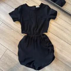 GYDA ブラック オールインワン 半袖