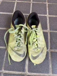 Nike vapor 12 academy TF 20.5