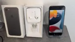 Apple iPhone 7 ブラック 32GB