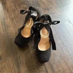 ブラックリボンパール装飾ハイヒール