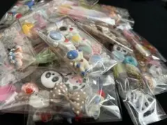 ハンドメイド デコパーツ 150個+おまけ付き
