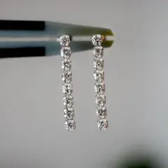 ポピー様【新品】ダイヤモンド ライン ピアス ネックレス 計2点