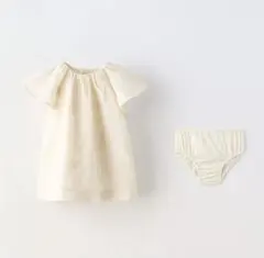 【美品】アイボリー フリル袖 ワンピース セット　3-6m ZARAのサムネイル