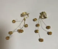 ワイヤーボール イヤリング ゴールドカラー