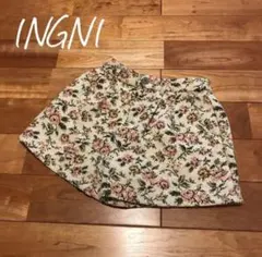 INGNI 花柄ショートパンツ Mサイズ　コブラン