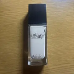 DIOR ディオールスキンフォーエヴァーフルイドグロウ　0N