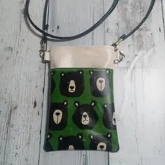 スマホポーチ　ポシェット