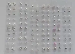 0時までお値下げ！耳ツボジュエリー　120粒　金アレ対応