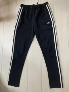 adidas ブラック ジョガーパンツ Ｍ