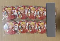 センラ センワン Brun 缶バッジ 赤 狐