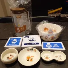 【新品】アンパンマン 5点食器セット（すかいらーくグループ）