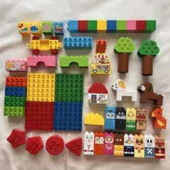 【美品】アンパンマン　初めてのブロックワゴン　中身のみ