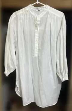 ユニクロ オフホワイト 長袖シャツ Sサイズ