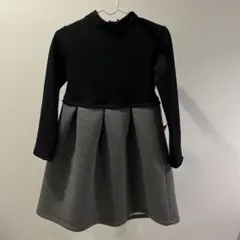 新品未使用　キッズ　黒とグレーの長袖ワンピース