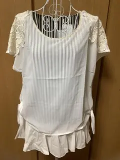アクシーズファム新品!肩レース重ね風 半袖トップスカットソーのサムネイル