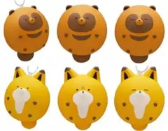 タヌキとキツネ10周年記念ぷにぷに缶バッチ【8種】 - メルカリ