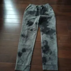 グレー スプラッターデザイン 長ズボン