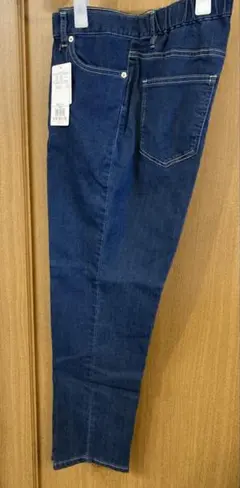 ワールド　デニムパンツ 3Lサイズ ストレッチ素材　新品のサムネイル