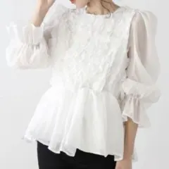 シフォンフリルペプラムトップス　ホワイトのサムネイル