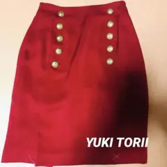 YUKI TORII インターナショナル 金ボタン付 赤 タイトスカート 膝丈のサムネイル