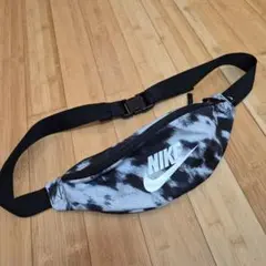 NIKE タイダイ柄 ボディバッグ