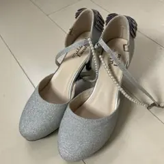 【新品・未使用】パンプス　ブライダルシューズ ストラップ ハイヒール