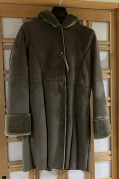 Item thumbnail for item fef93dac-2844-42c8-8ced-10a2073e5577