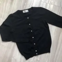 黒カーディガン