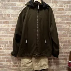本日限定値下げ　ほぼ未使用　DESCENTE スキーウェア　上下セット