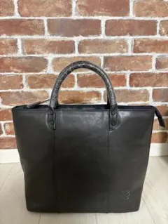 Item thumbnail for item cac63ac9-035a-4f81-8f90-15f977913e75