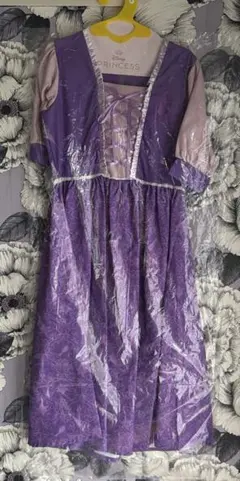 『 新品・未使用』ディズニープリンセス(ラプンツェル) 大人サイズ