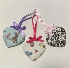 ハンドメイド　ハート型オーナメント3個