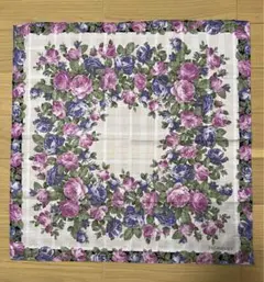 イヴ・サンローラン　大判ハンカチ　他2枚