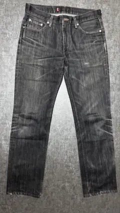 Levi's ブラックデニム スリムフィット