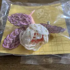 水引のハンドメイドブローチ　水引きのアクセサリー　未使用品