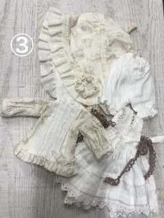 Item thumbnail for item 7c1f6c4a-902e-4ef5-b19c-a72a3d2901e7