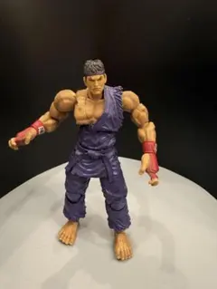 ストリートファイター 紫色 フィギュア