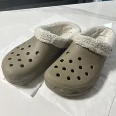 crocs グレー フリース内装 クロッグサンダル