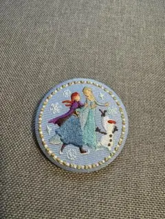 ディズニー アナと雪の女王 刺繍缶バッジ