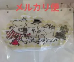 ムーミン　ファスナー付きポーチ　カプセルトイ　リトルミイ　スナフキン　メルカリ便