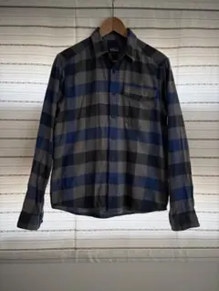 patagonia　ボーイズマーケット　フランネルシャツ　サイズXS
