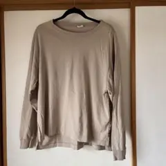 値下げレディース　チャンピオン長袖Tシャツ