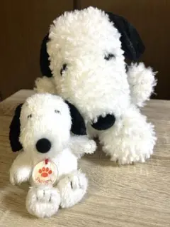 USJ スヌーピー ハンドパペット ＆ ぬいぐるみバッジ 2点セット