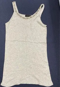 ジーナシス　ビジュー付きタンクトップ