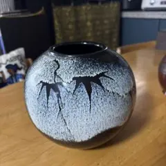 陶器製花瓶 黒と青のグラデーション 約15cm