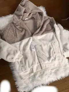 FILA フリースジャケット Lサイズ アイボリー・ベージュ 2トーン