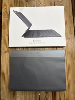 Smart Keyboard Folio (11インチ)